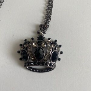VCLM Crown pendent on 22” length chain